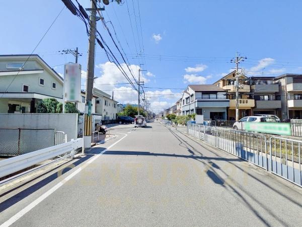 高槻市津之江町1丁目の土地(前面道路含む現地写真)