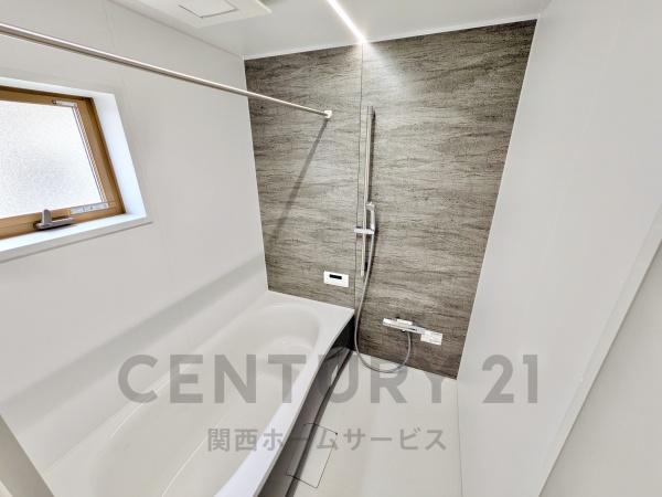 高槻市西冠２丁目の新築一戸建
