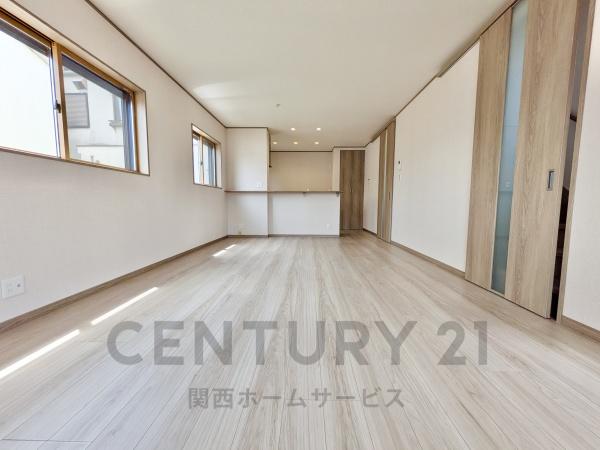 高槻市西冠２丁目の新築一戸建