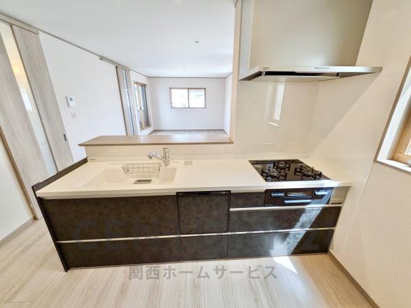 高槻市西冠２丁目の新築一戸建