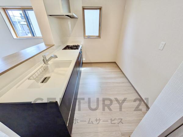 高槻市西冠２丁目の新築一戸建