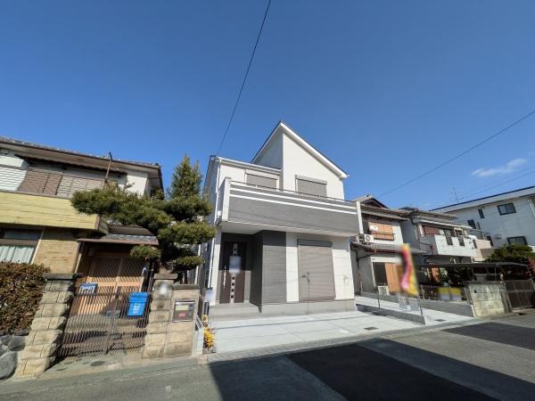 高槻市栄町４丁目の新築一戸建