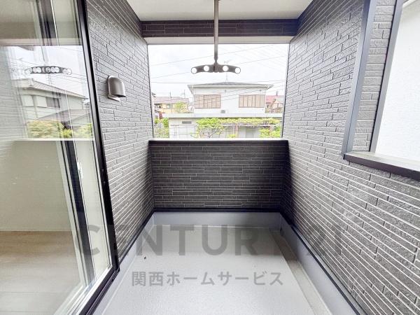 高槻市安岡寺町４丁目の新築一戸建