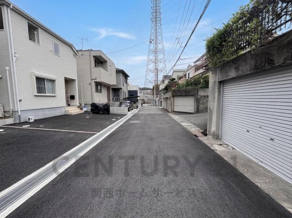 高槻市安岡寺町４丁目の新築一戸建