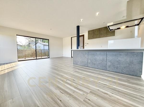 高槻市大字原の新築一戸建