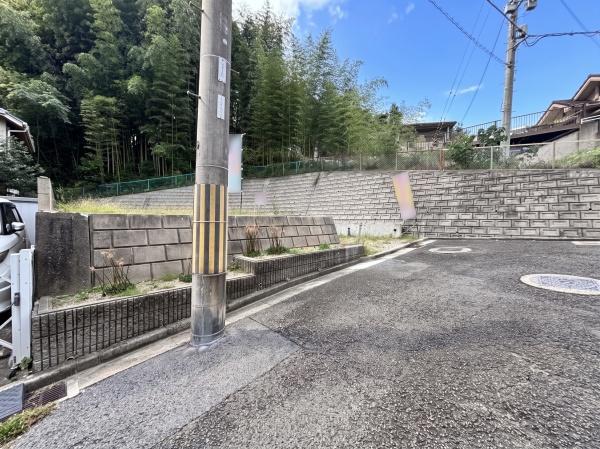 高槻市日吉台六番町の土地