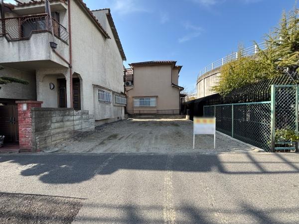 高槻市西冠３丁目の新築一戸建