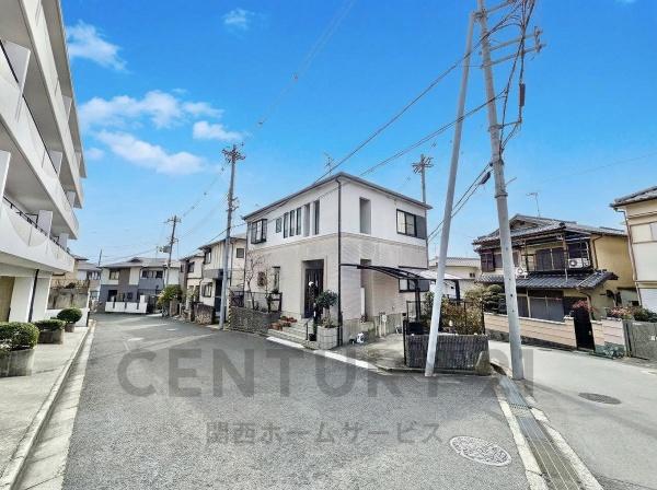 高槻市宮之川原３丁目の中古一戸建て