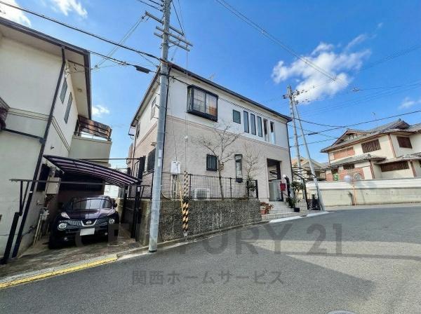 高槻市宮之川原３丁目の中古一戸建て