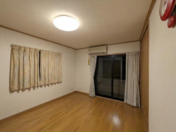 高槻市宮之川原３丁目の中古一戸建て