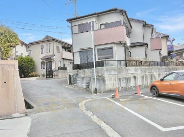 高槻市奈佐原元町の中古一戸建て