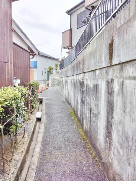 高槻市奈佐原元町の中古一戸建て