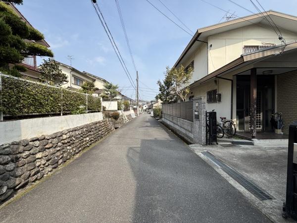 高槻市松が丘４丁目の土地