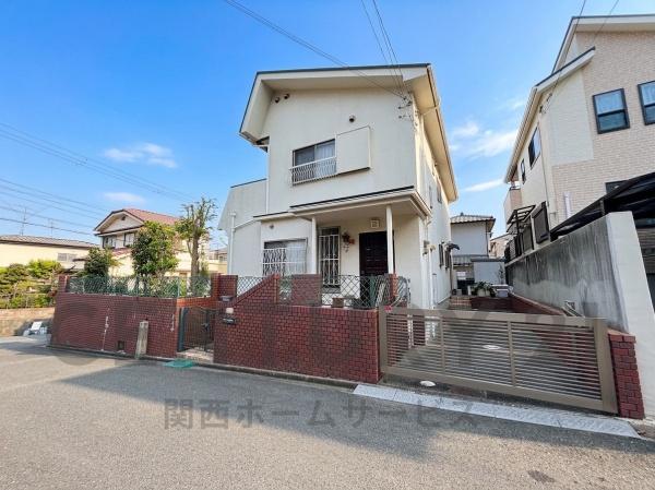 高槻市安岡寺町５丁目の中古一戸建