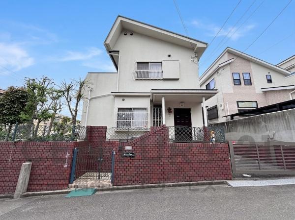 高槻市安岡寺町５丁目の中古一戸建