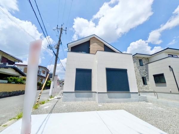 高槻市南平台２丁目の新築一戸建