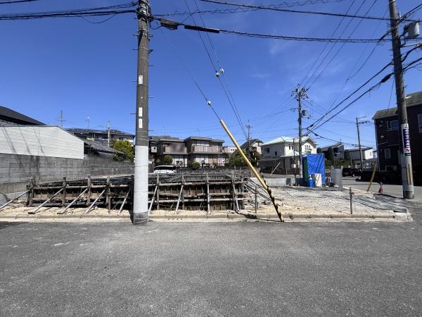 高槻市南平台２丁目の新築一戸建