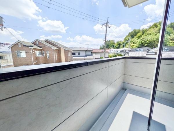 高槻市南平台２丁目の新築一戸建
