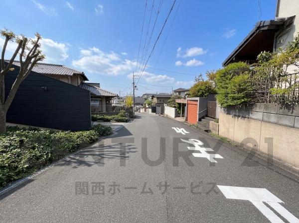 高槻市日吉台二番町の土地