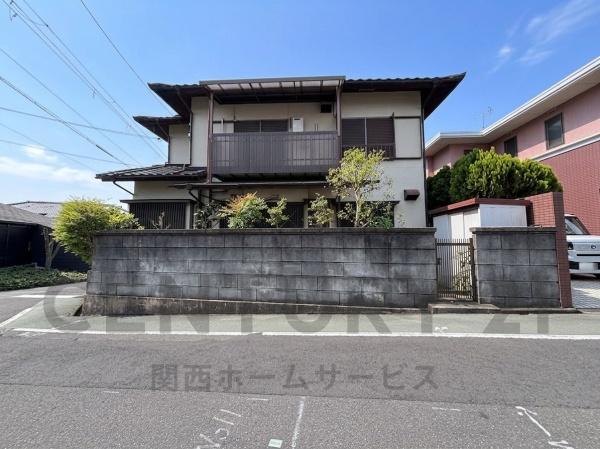 高槻市日吉台二番町の売土地