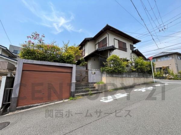 高槻市日吉台二番町の土地