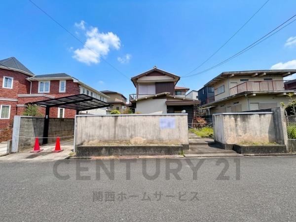 高槻市日吉台二番町の売土地