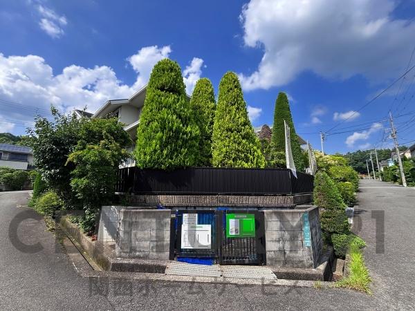 高槻市高見台の中古一戸建て