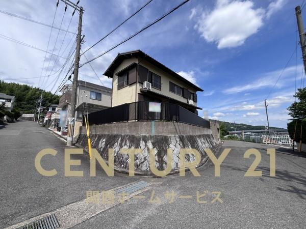 高槻市日吉台六番町の中古一戸建