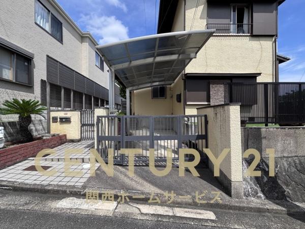 高槻市日吉台六番町の中古一戸建