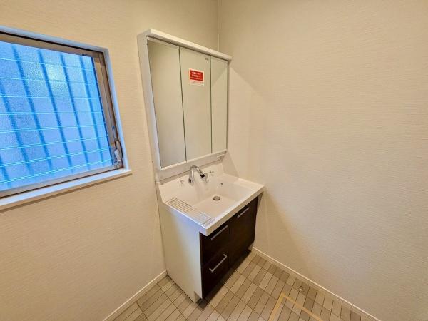 高槻市大冠町３丁目の中古一戸建て