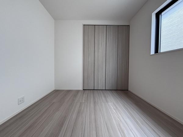 高槻市日吉台六番町の新築一戸建