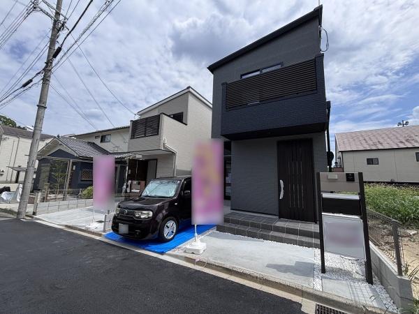 高槻市日吉台六番町の新築一戸建