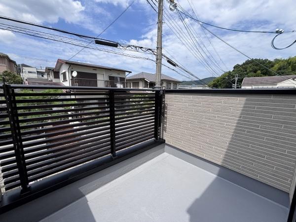 高槻市日吉台六番町の新築一戸建