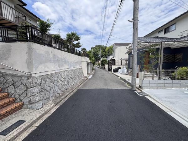 高槻市日吉台六番町の新築一戸建