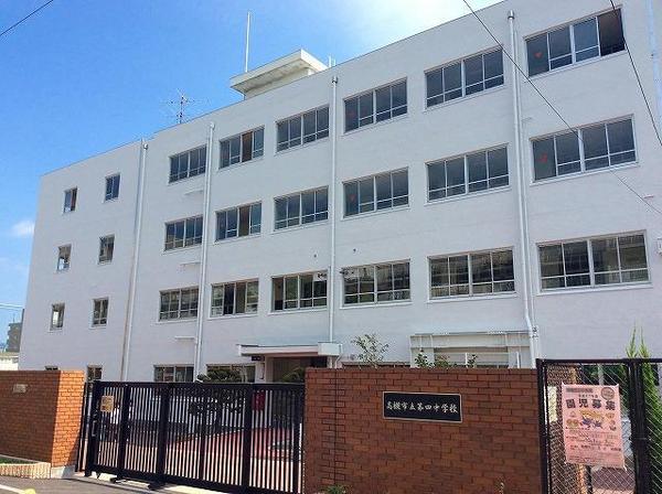 高槻市昭和台町２丁目の土地(高槻市立第四中学校)