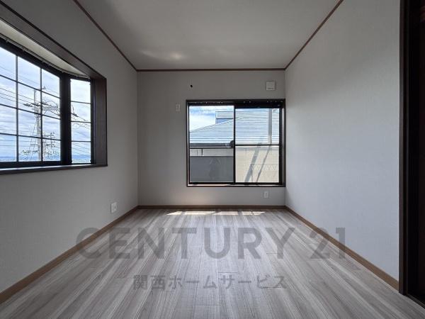 高槻市奈佐原４丁目の中古一戸建て