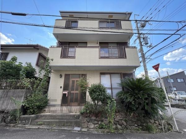 高槻市淀の原町の中古一戸建