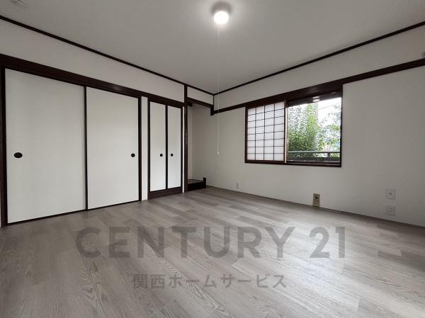 高槻市淀の原町の中古一戸建