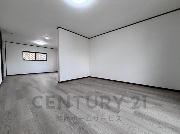 高槻市淀の原町の中古一戸建て