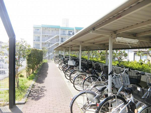 イトーピア高槻松が丘Ａ棟　3階部分