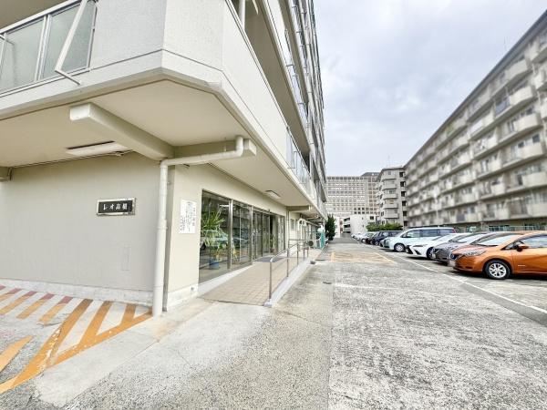 レオ高槻　1階部分