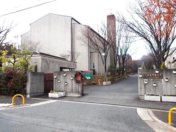 高槻市萩谷月見台の土地(平安女学院大学附属こども園)