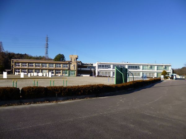 可児市鳩吹台3丁目の土地(可児市立帷子小学校)