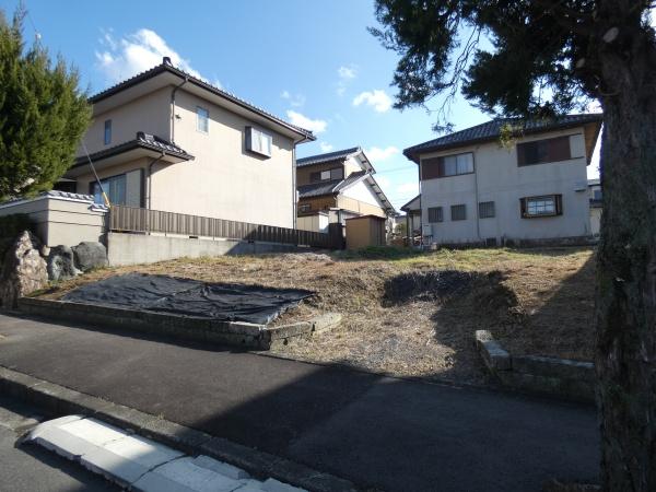 可児市長坂８丁目の土地