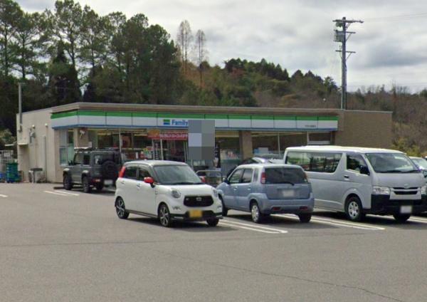可児市皐ケ丘8丁目の中古一戸建て(ファミリーマート可児大森東店)