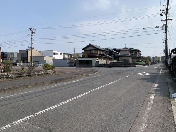 可児市長坂２丁目の土地