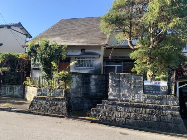 可児市鳩吹台３丁目の中古一戸建て