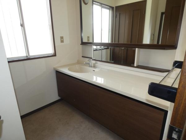 可児市虹ケ丘５丁目の中古一戸建て
