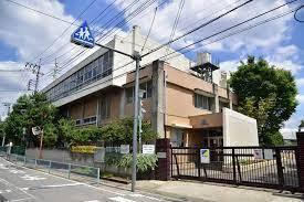 川口市芝西2丁目(川口市立芝西小学校)