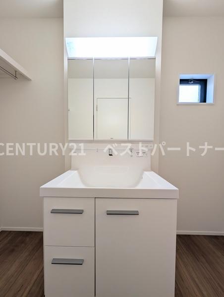 川口市芝１丁目の新築一戸建